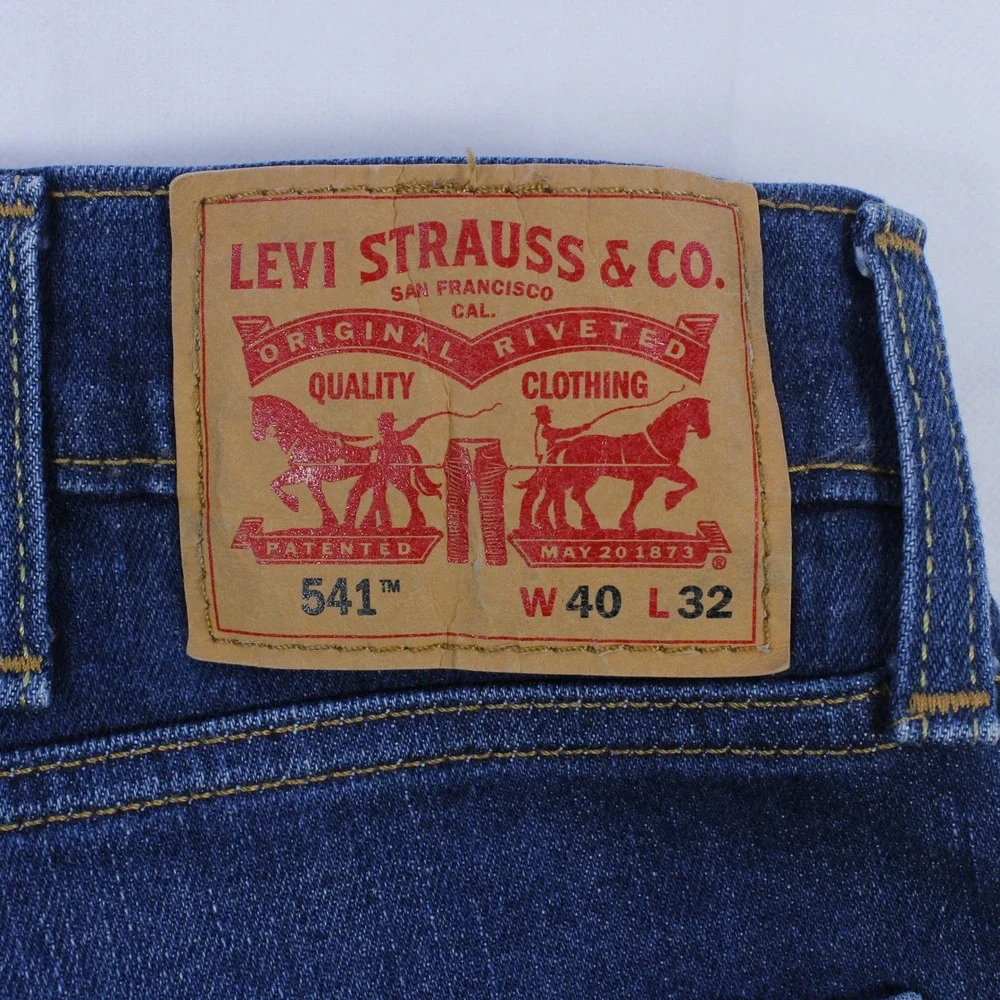Levi's 541 Athletic Taper for Men - Medium‎ Wash Blue - Size 40